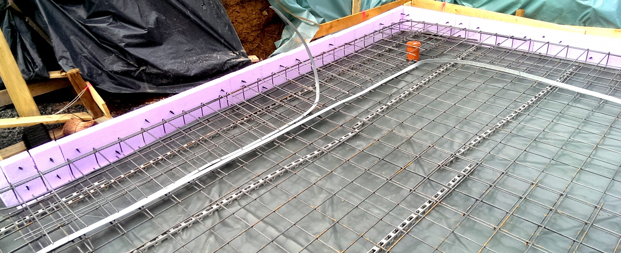 Produktbild von Abstandhalter Für Fundamenterder – Verzinkter Bandstahl, Erdungsbandhalter, Neu